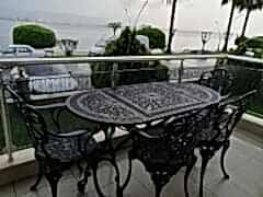 Havuz başı takım bahçe sandalye masa takımı