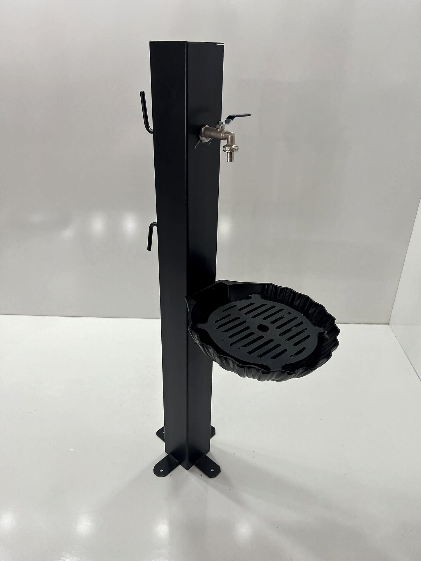 Kare profil çeşme alüminyum döküm lavabolu