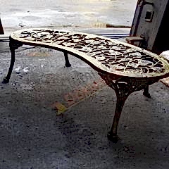 DÖKÜM SIRTSIZ ÜZÜMLÜ BANK