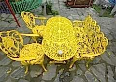 Ferforje bahçe takımı döküm sarı renk