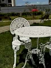 Döküm sandalye masa osmanlı beyaz renk