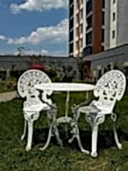 Döküm sandalye masa osmanlı beyaz renk