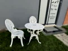 Döküm sandalye masa osmanlı beyaz renk