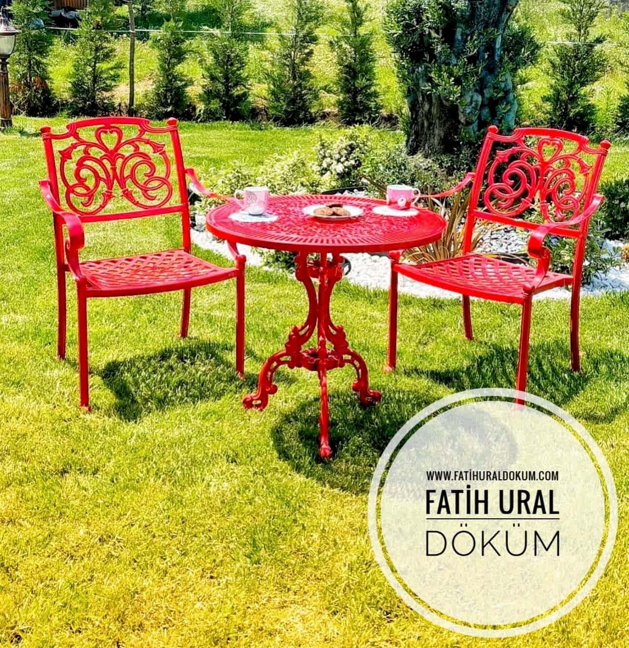 Kırmızı geniş Sandalye Masa Takımı-Ferforje takım
