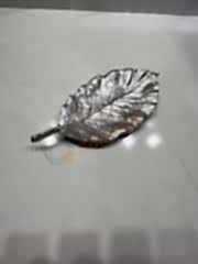 Döküm yaprak saplı