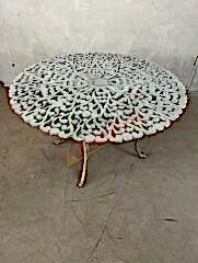 Döküm masa yüzyirmi cm çap