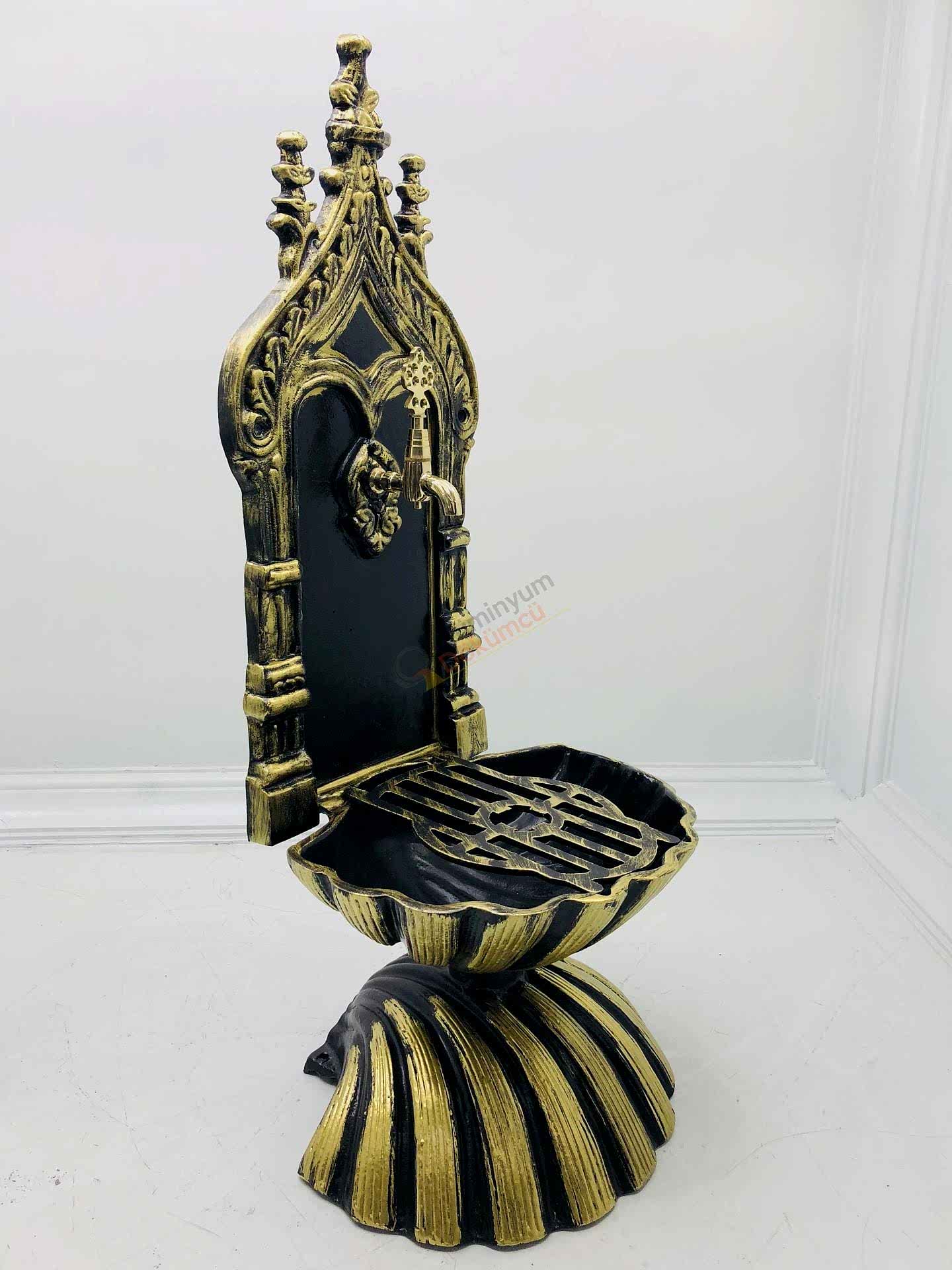 Döküm çeşme sivri üçlü