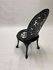 DÖKÜM KÜÇÜK SANDALYE-2