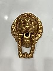 Döküm çan aslanlı